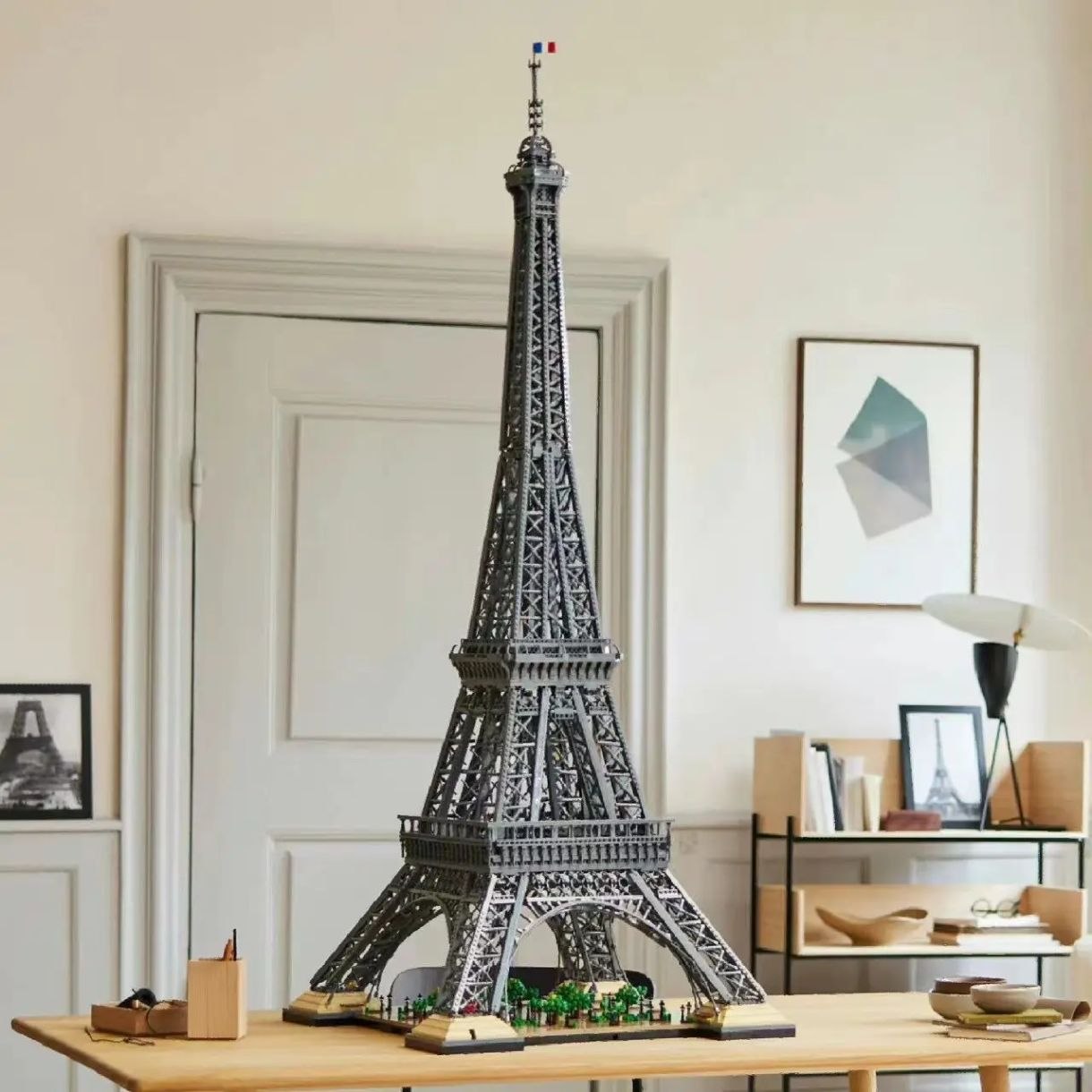 Torre Eiffel de París a Gran Escala De 10.001 Piezas - Imagen 4